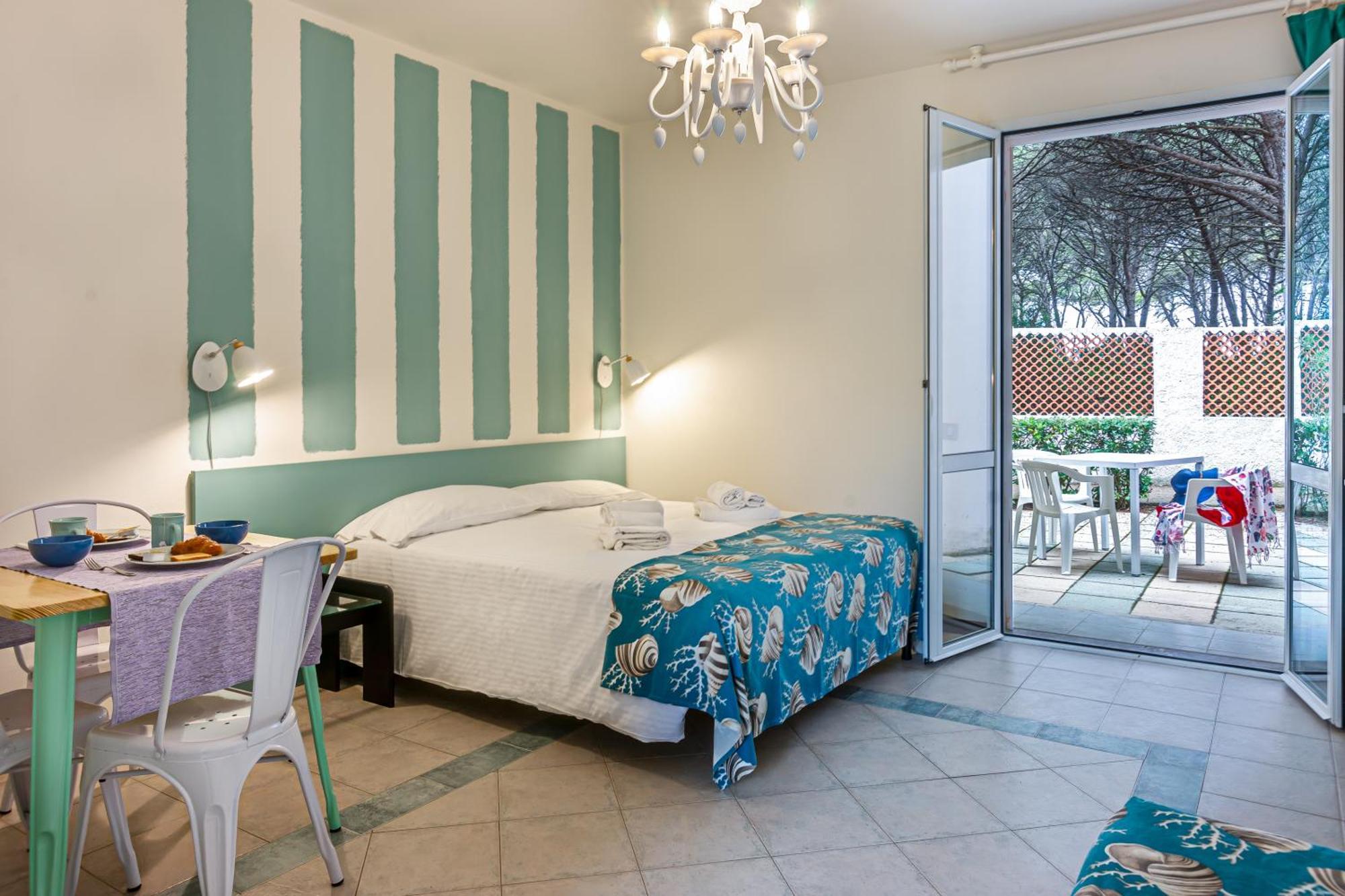 Oleandri Suite Hotel Vada Luaran gambar
