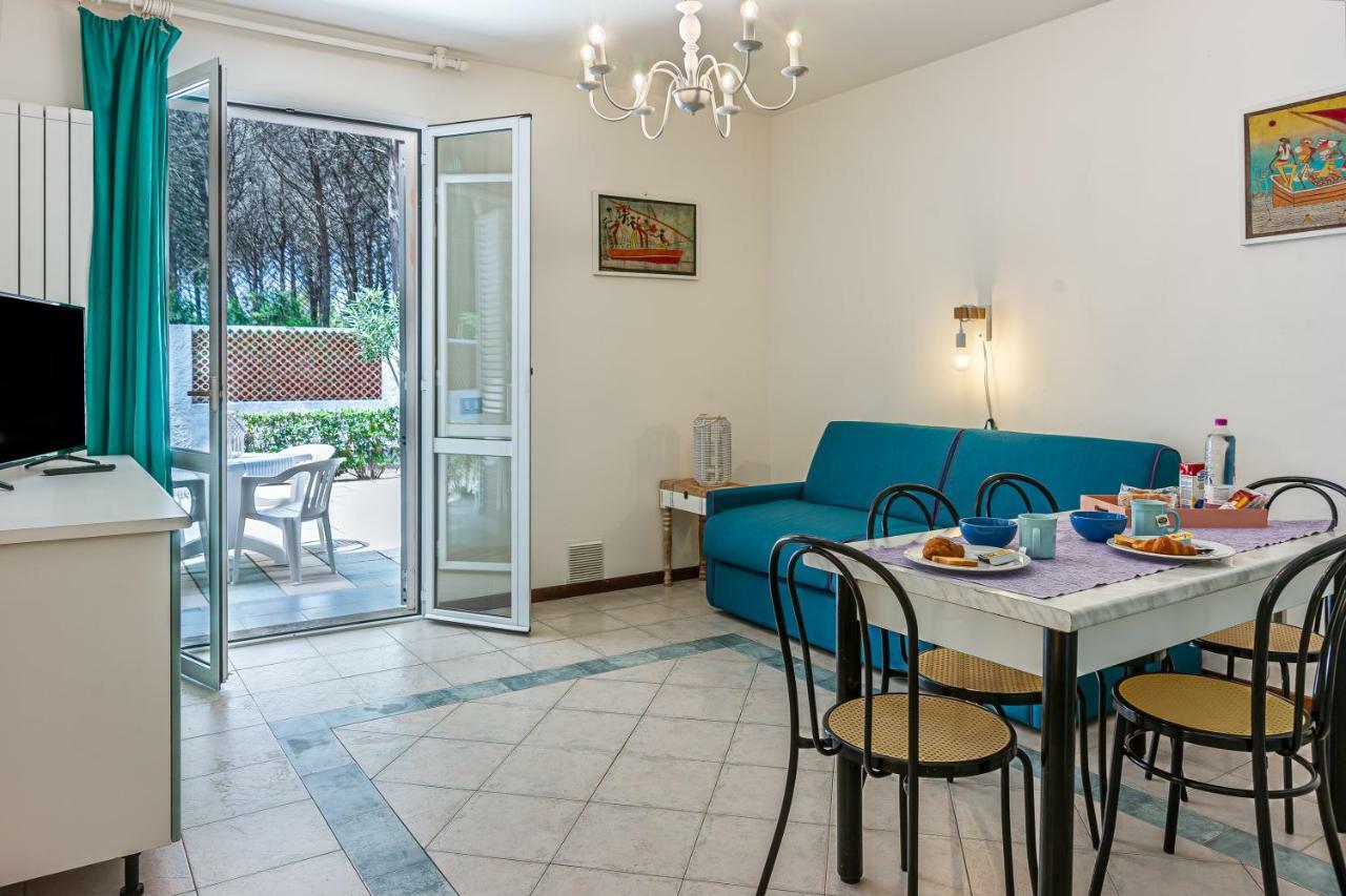 Oleandri Suite Hotel Vada Luaran gambar