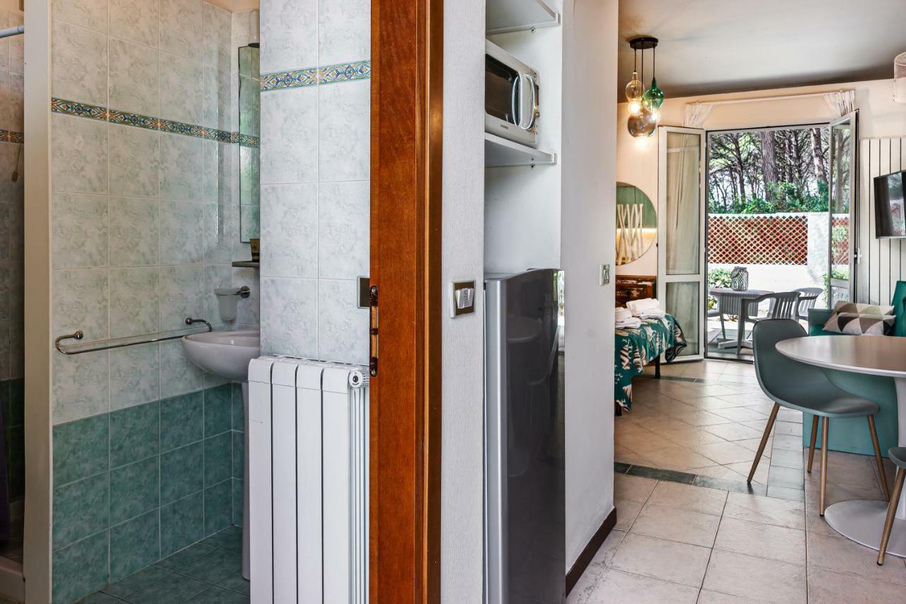 Oleandri Suite Hotel Vada Luaran gambar