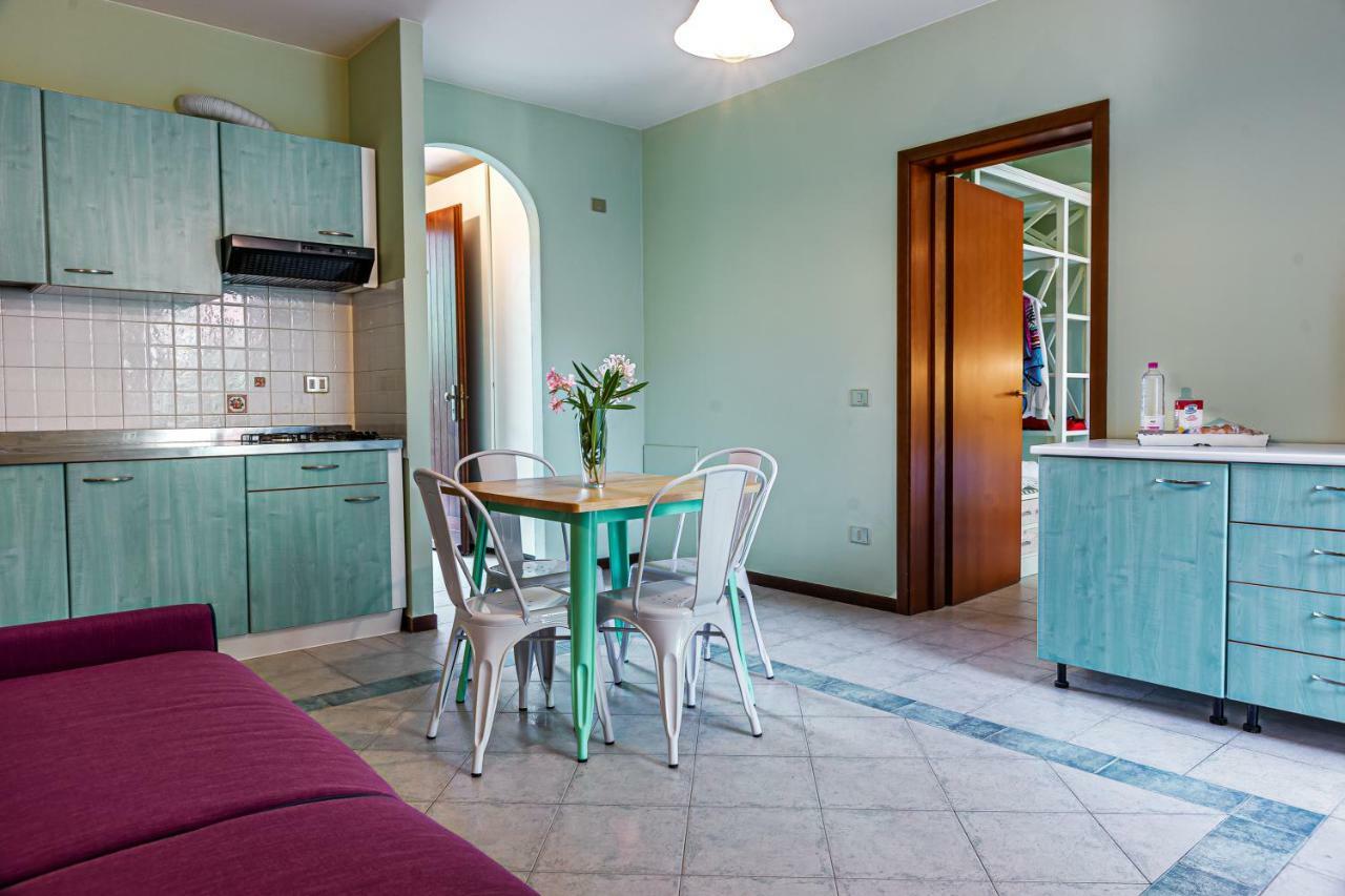 Oleandri Suite Hotel Vada Luaran gambar